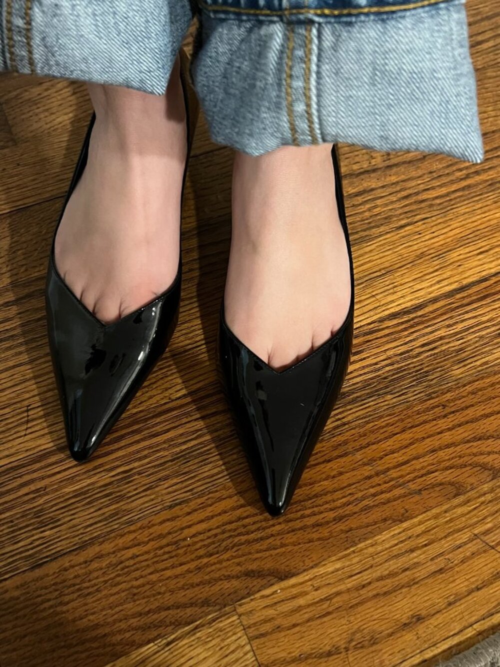 Stuart Weitzman Women's Black Eva Leather Kitten Heel Pumps Shoes Size 6B